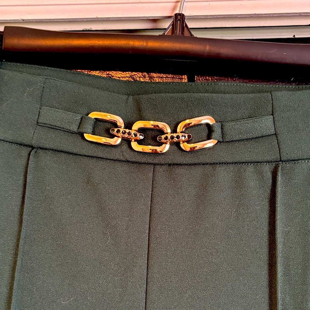 Jules & Leopold Olive Trousers with Gold Accent